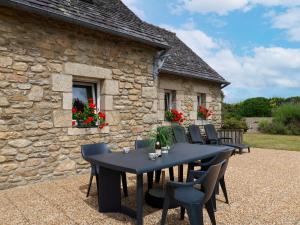 Maisons de vacances Holiday Home Ty Coz - GUI113 by Interhome : photos des chambres