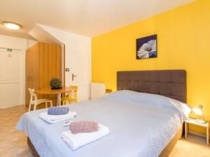 Apartment Antonella & Napoletano-1 by Interhome