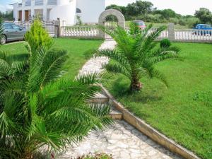 Apartment Villa Ursa by Interhome