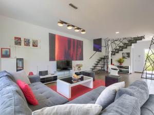 Holiday Home Mirna by Interhome