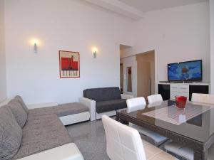 Apartment Marko by Interhome 