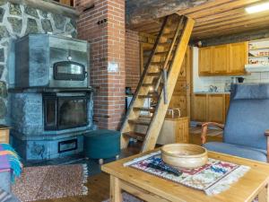 Holiday Home Ukkohermanni by Interhome