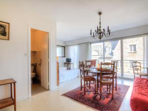 Studio Le Royal Foch by Interhome