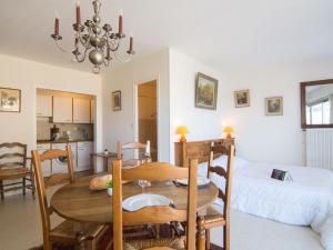 Studio Le Royal Foch by Interhome