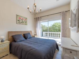 Villas Villa Clos des collines by Interhome : photos des chambres