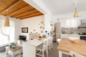 CHRYSANTHIS STONE HOUSE