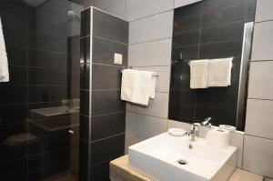 Lost & Found - Guesthouse & Suites