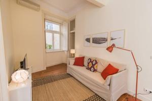 Alfama Renovated Charming Historic Flat near Baixa