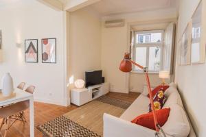 Alfama Renovated Charming Historic Flat near Baixa