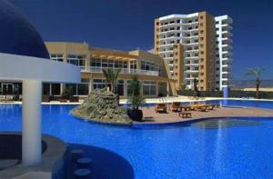 Northern Cyprus Trikomo, Iskele, Long Beach, Caesar Resort 1
