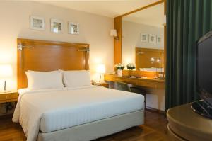 Deluxe Double Room room in AT EASE saladaeng by AETAS