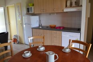 Villages vacances VVF Vienne Poitou : Maisonnette 2 Chambres (5 Adultes) 