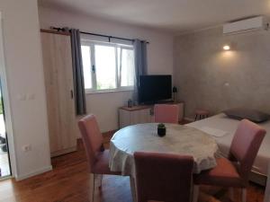 Apartmani Mares - 20 m from the beach