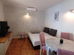 Apartmani Mares - 20 m from the beach