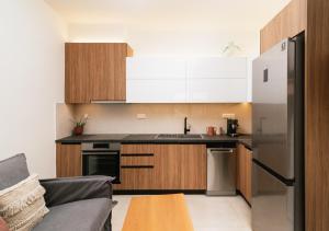 ROOF GARDEN SUITE