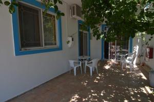 Marianthi Studios Stegna