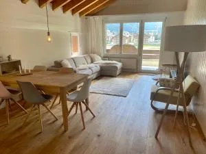 Moderne Dachwohnung Nähe Zermatt mit Balkon - Randa