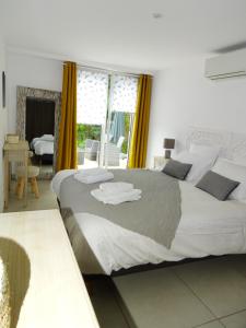 Appartements LUVA d'Azur, Rez de villa LE RIOU - LE VALLON : photos des chambres