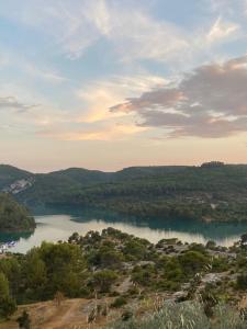 Maisons de vacances Jolie maison de village, a 2 min a pied du lac d'Esparron de Verdon : photos des chambres