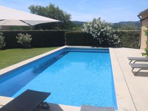 Villas Luxury villa with heated private swimming pool in grounds walking distance from Malauc ne : photos des chambres