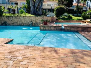 Kosmos, Hartbeespoort