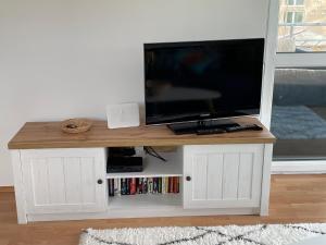 Siófoki Vízparti Nyaraló - LakeSide Apartment