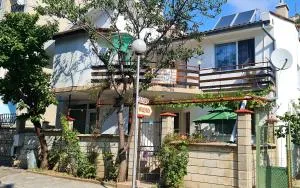 Fema Guest House - Vasil Levski