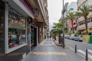 New and Cute Studio close to the beach.