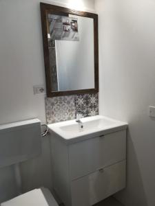 APPARTAMENTO CORALLO with PRIVATE GARDEN img13