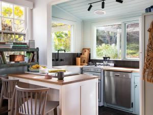 Wombat Hill Cottage- central Daylesford retreat