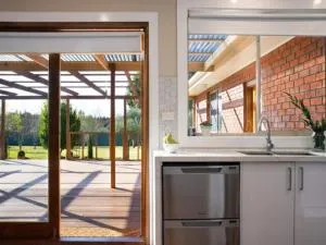 Musk Vale Villa - Langdons Hill