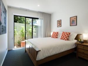 Arenas South- 3 bedroom, 2 bathroom home