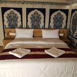 Excellent Desert Safari camp