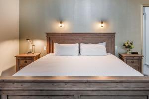 The Grove Distillery & Brewery