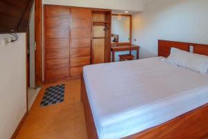 Rumah Eyang Tardjo Syariah Mitra RedDoorz