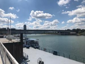 Old Port Riverside Apartments&Lofts in City Center