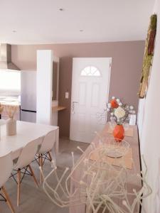 Maisons de vacances Charmante villa dans un village paisible aux portes d'Uzes et des Cevennes : photos des chambres