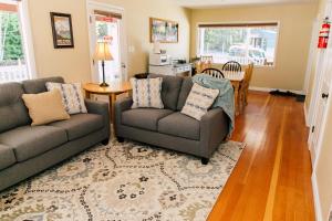 Three-Bedroom Suite room in Pine River Ranch B&B