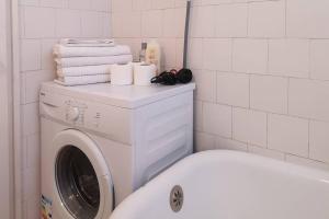 FilinHome Pionirska Parkview Suite