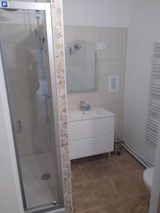 Maison de village confortable entièrement rénovée