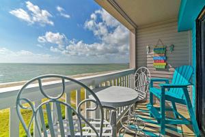 Oceanfront Corpus Christi Condo Resort Perks!