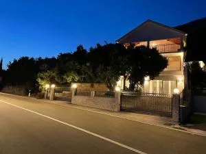 Tole Villa Podaca - Ravanje