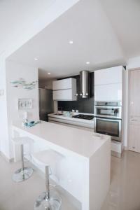 Deluxe Spectacular Sunset