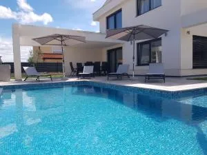 Villa Dorina - Dragonja