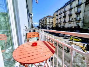 Zweibettzimmer mit Balkon