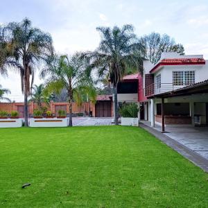 Finca el Nogal - Casa Entera Familiar Moderna con Amplio Jardín Atlixco puebla