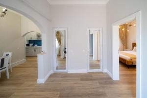 BlueSky Ultra-Central Premium Apartment