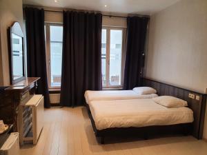 Family Room with Private Bathroom room in GSB Flats & Rooms - Albert