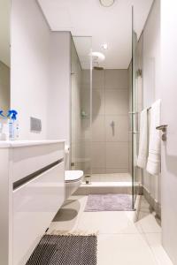 Alimama Spaces: The Breezy Way Ellipse