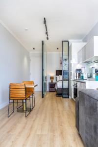 Alimama Spaces: The Breezy Way Ellipse